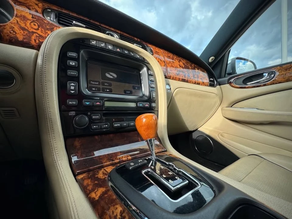 2008 Jaguar XJ Series 4 - Image 18 of 20