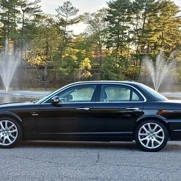 2008 Jaguar XJ8