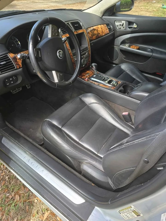 2008 Jaguar XK - Image 10 of 12