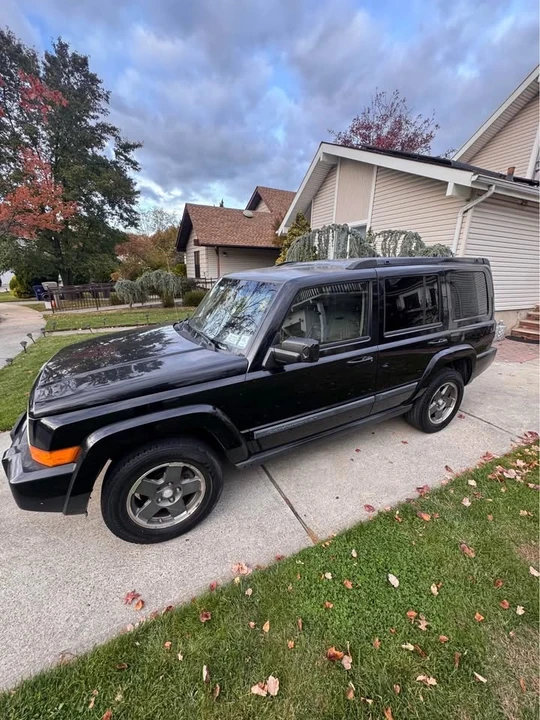 2008 Jeep Commander - Image 3 of 10