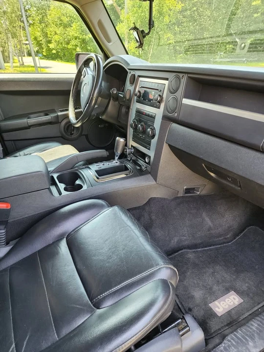2008 Jeep Commander - Image 3 of 12
