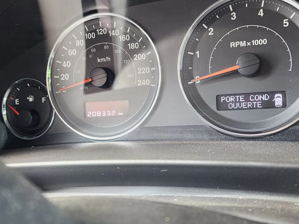 2008 Jeep Commander - Image 7 of 12