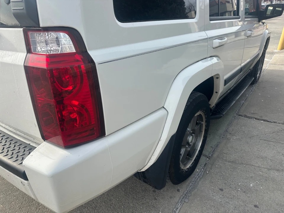 2008 Jeep Commander - Image 9 of 20