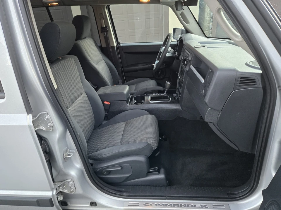 2008 Jeep Commander - Image 11 of 21