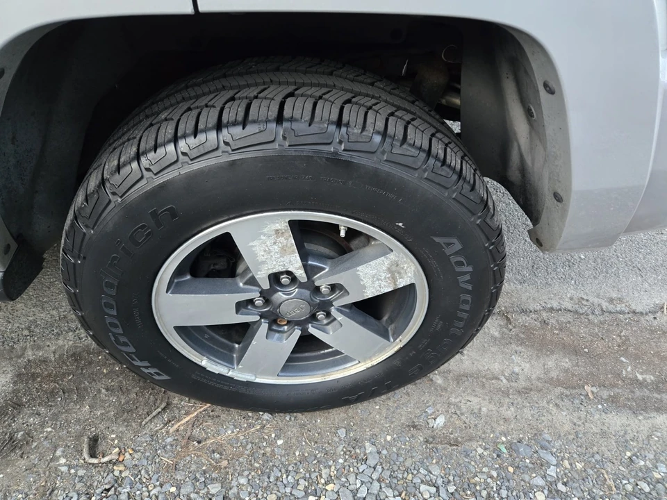 2008 Jeep Commander - Image 9 of 21