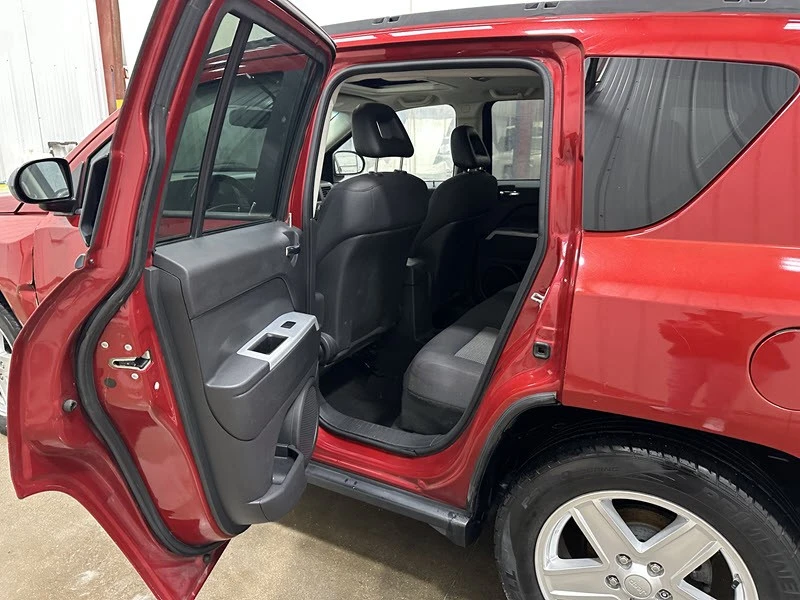 2008 Jeep Compass - Image 12 of 21