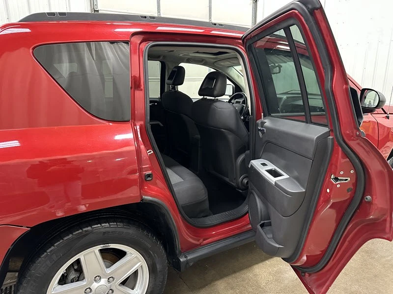 2008 Jeep Compass - Image 15 of 21