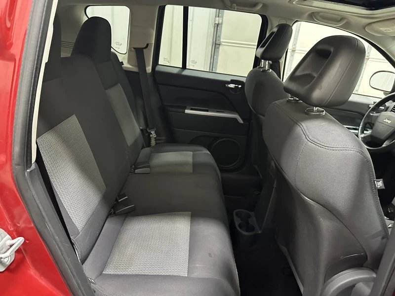 2008 Jeep Compass - Image 16 of 21
