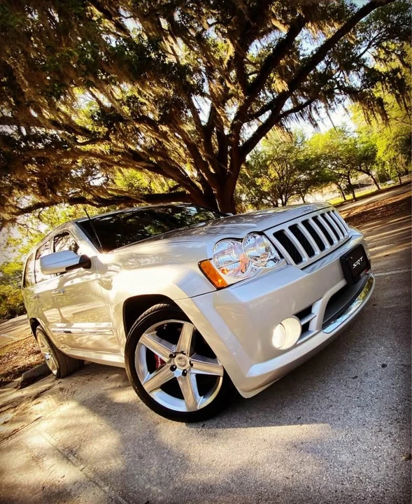 2008 Jeep WK Grand Cherokee SRT - Image 2 of 14