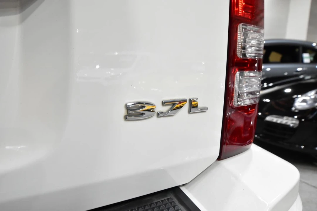 2008 Jeep KK Liberty - Image 9 of 21