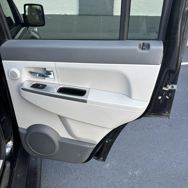 2008 Jeep KK Liberty - Image 16 of 21