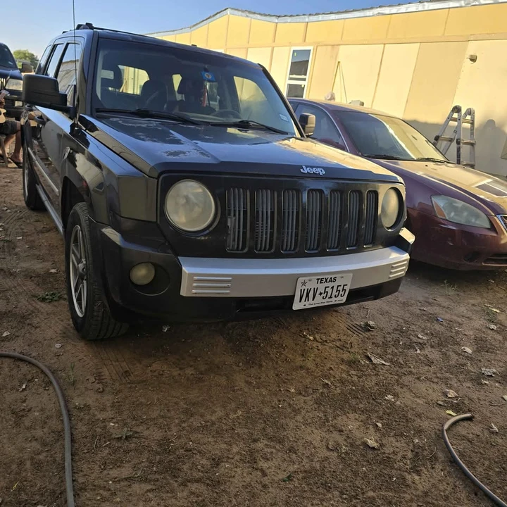 2008 Jeep Patriot - Image 3 of 4
