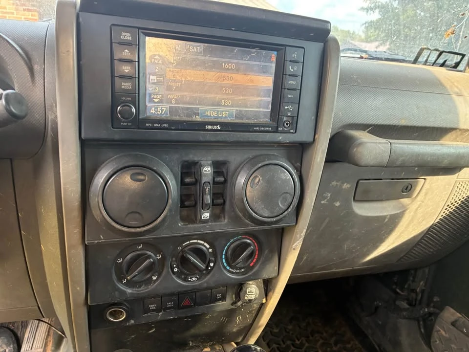 2008 Jeep JK Wrangler - Image 10 of 11