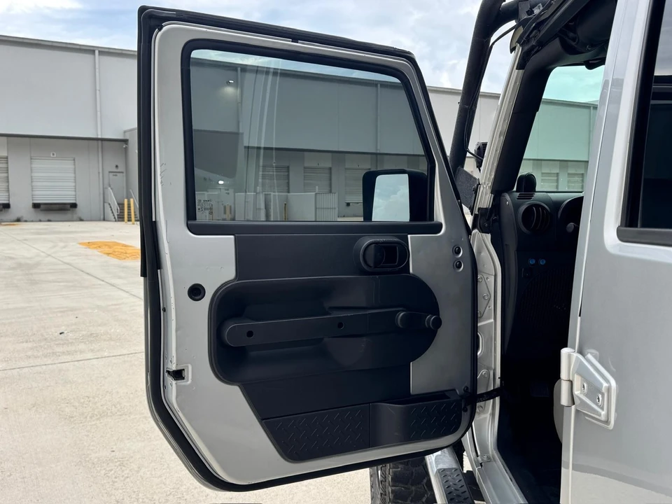 2008 Jeep JK Wrangler - Image 10 of 31