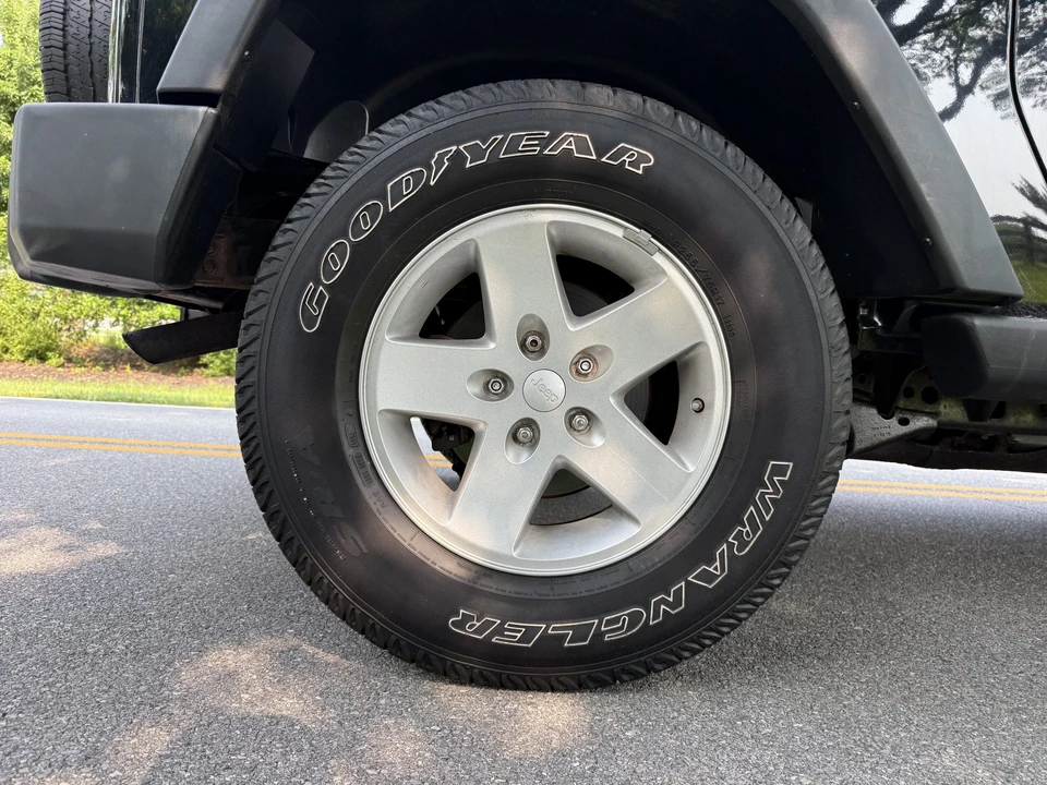 2008 Jeep JK Wrangler - Image 24 of 31