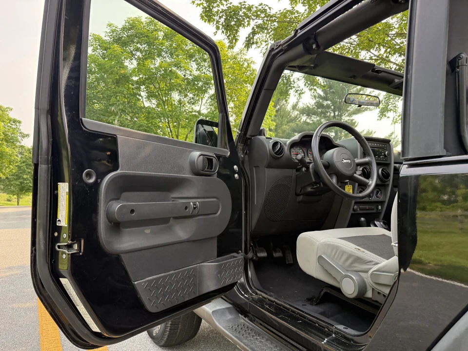 2008 Jeep JK Wrangler - Image 29 of 31