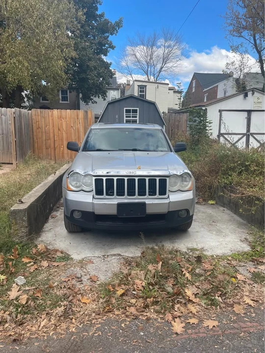 2008 Jeep Cherokee - Image 2 of 4
