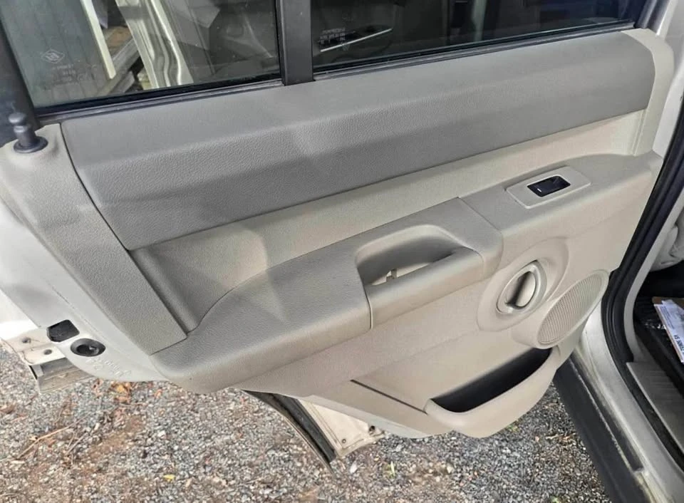 2008 Jeep Commander - Image 7 of 9
