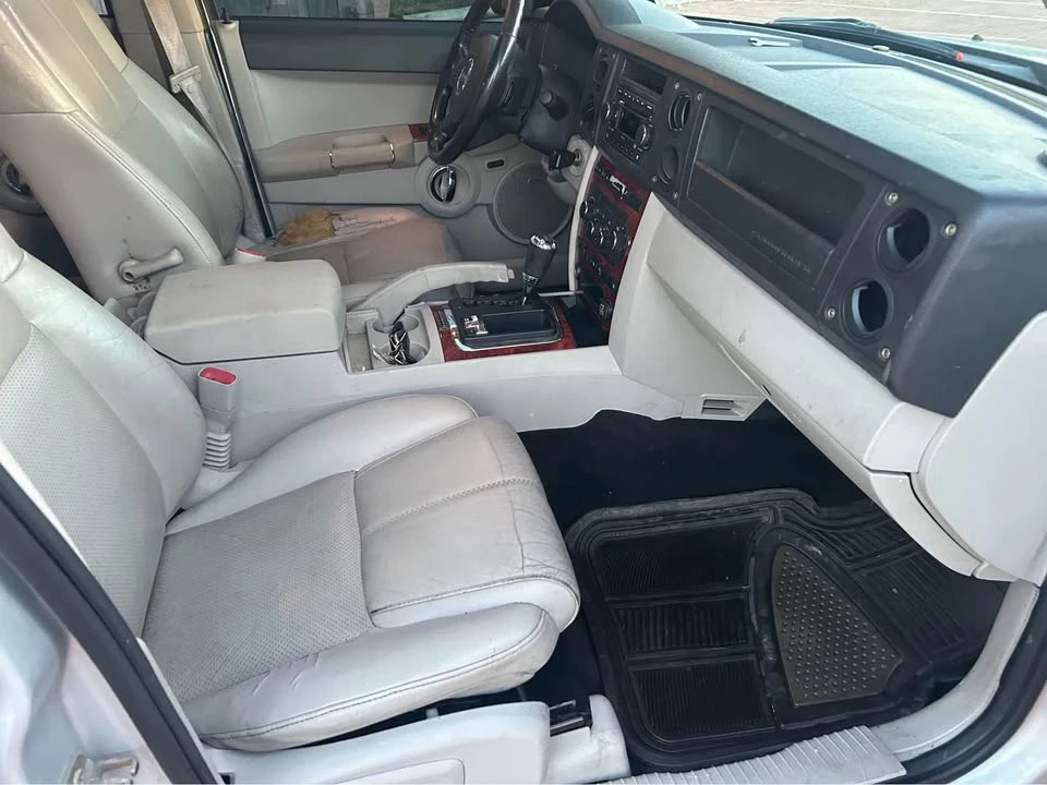 2008 Jeep Commander - Image 14 of 20