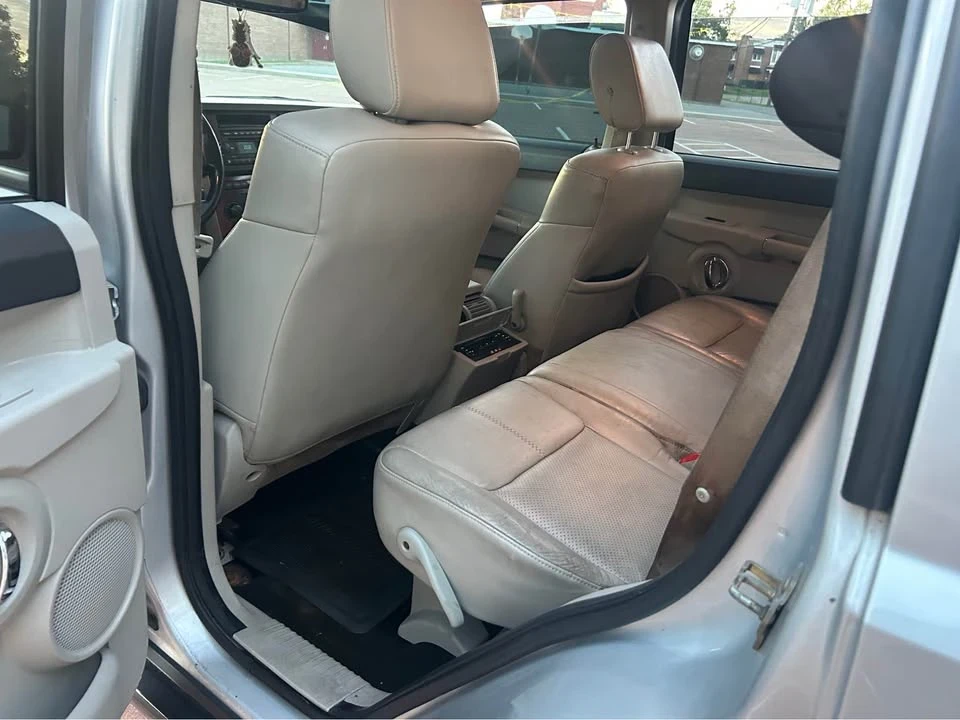 2008 Jeep Commander - Image 19 of 20