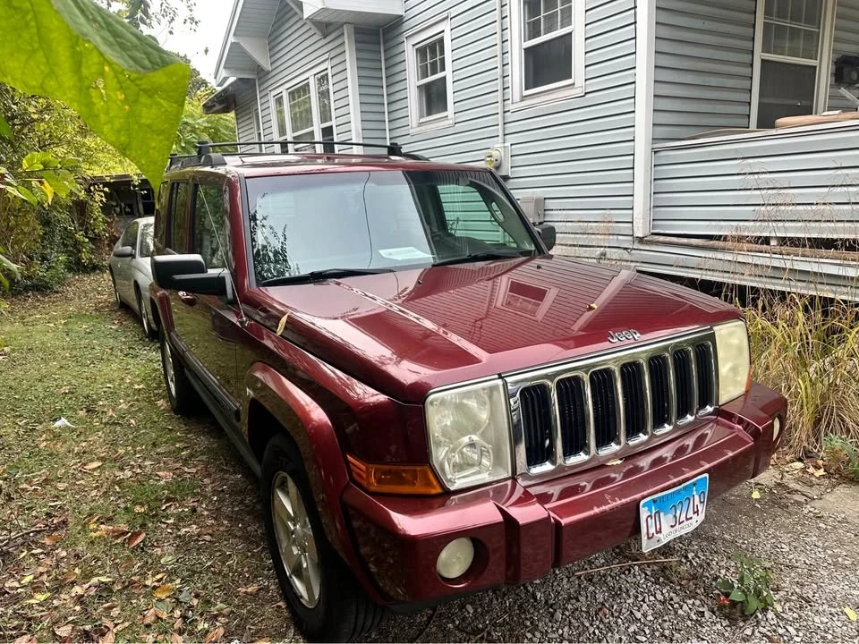 2008 Jeep Commander - Image 2 of 5