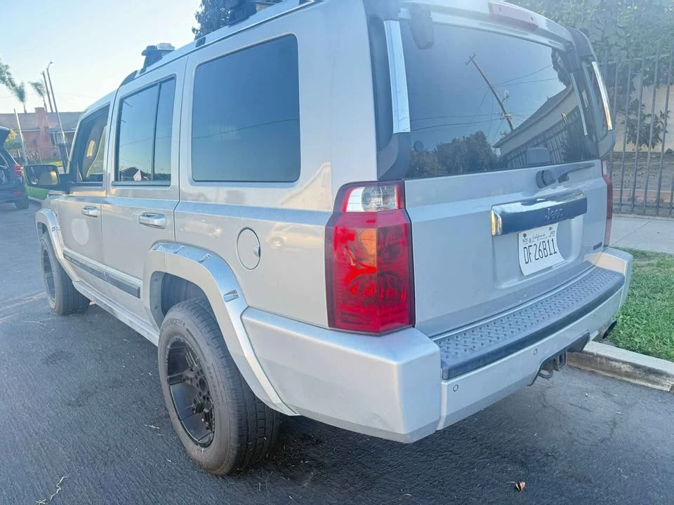 2008 Jeep Commander - Image 6 of 11