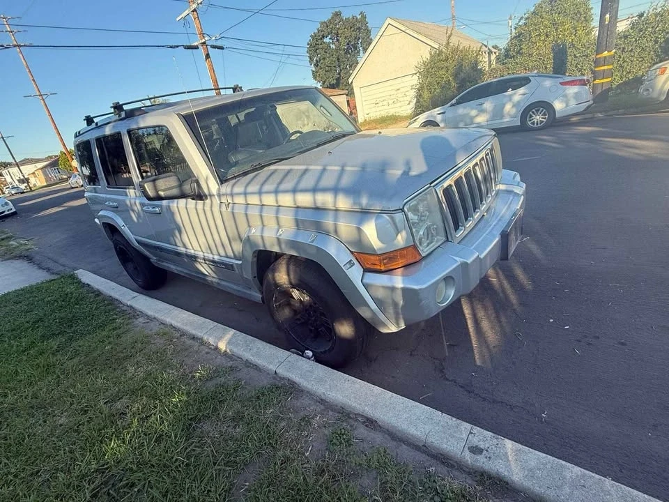 2008 Jeep Commander - Image 5 of 11
