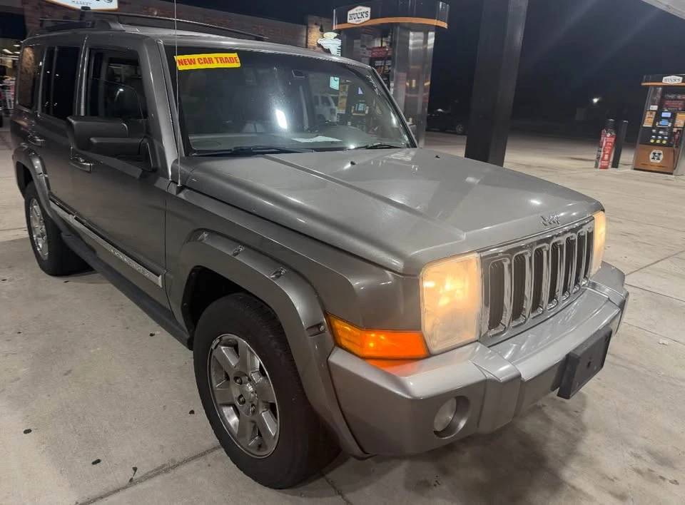 2008 Jeep Commander - Image 2 of 8
