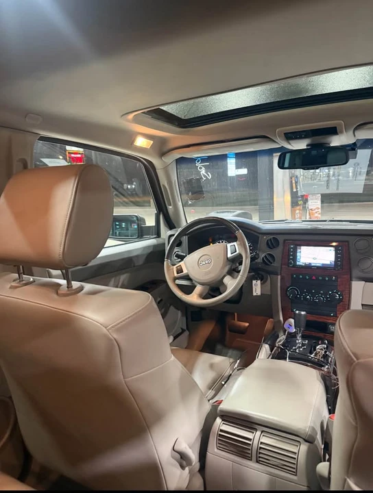 2008 Jeep Commander - Image 4 of 8