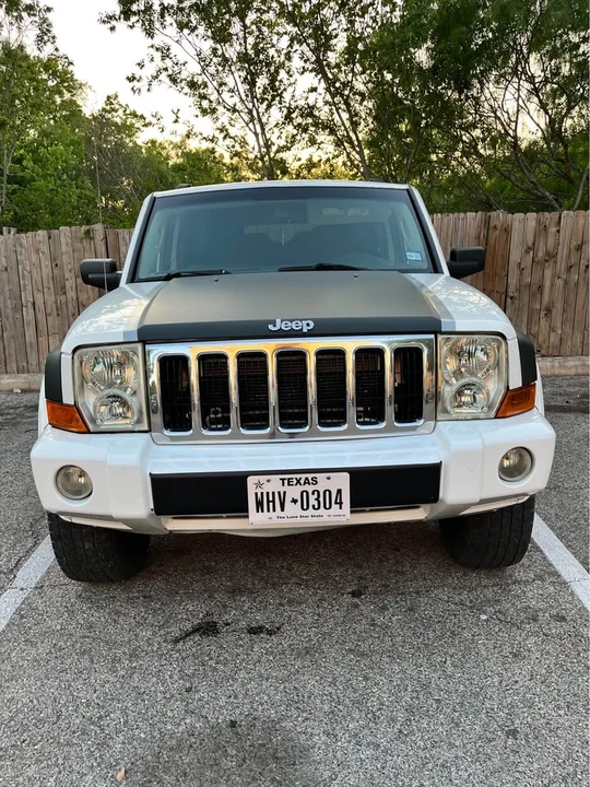 2008 Jeep Commander - Image 2 of 8