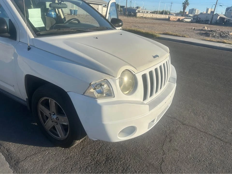 2008 Jeep Compass - Image 9 of 12