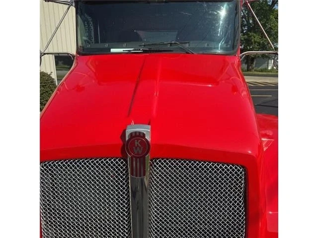 2008 Kenworth - Image 16 of 21