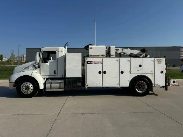 2008 Kenworth T370 - Image 4 of 21