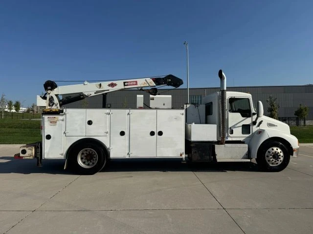 2008 Kenworth T370 - Image 17 of 21