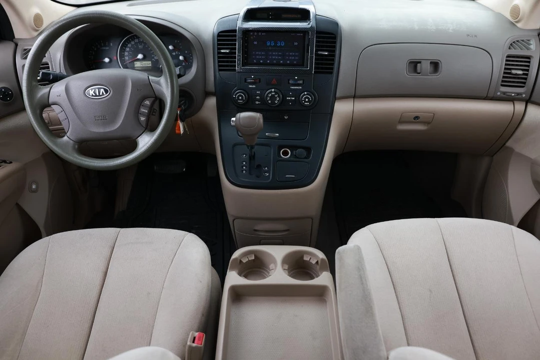 2008 Kia Carnival - Image 21 of 21