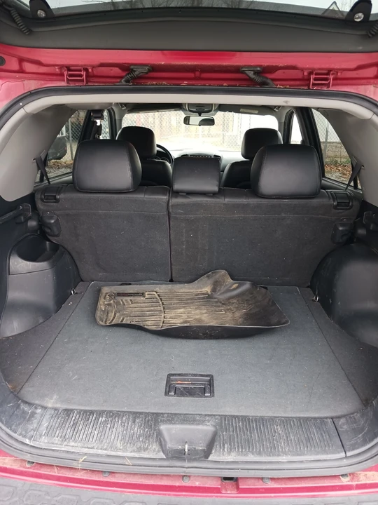 2008 Kia Sorento - Image 6 of 21