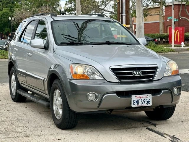 2008 Kia Sorento - Image 5 of 19