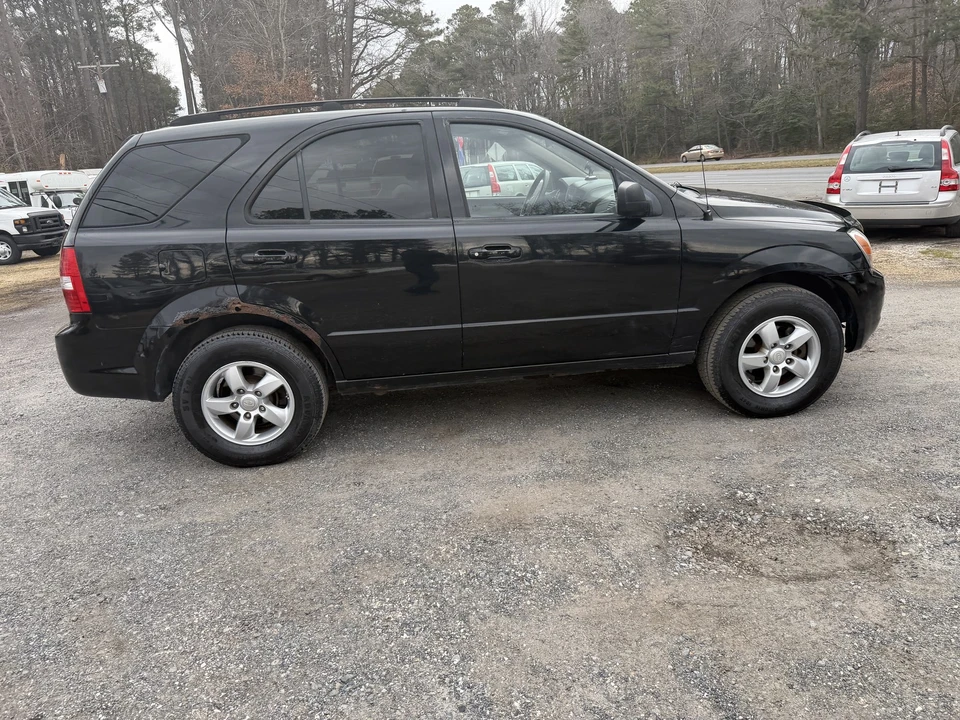 2008 Kia Sorento - Image 16 of 21