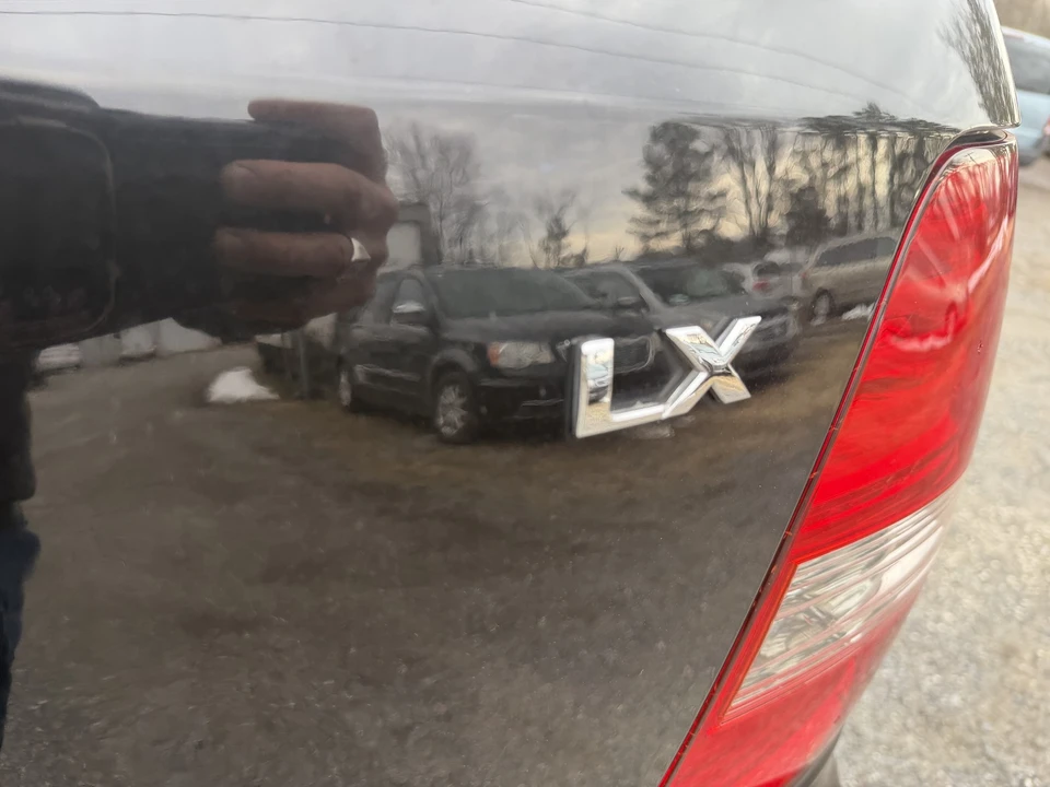 2008 Kia Sorento - Image 11 of 21
