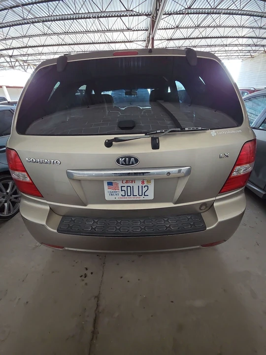 2008 Kia Sorento - Image 4 of 9