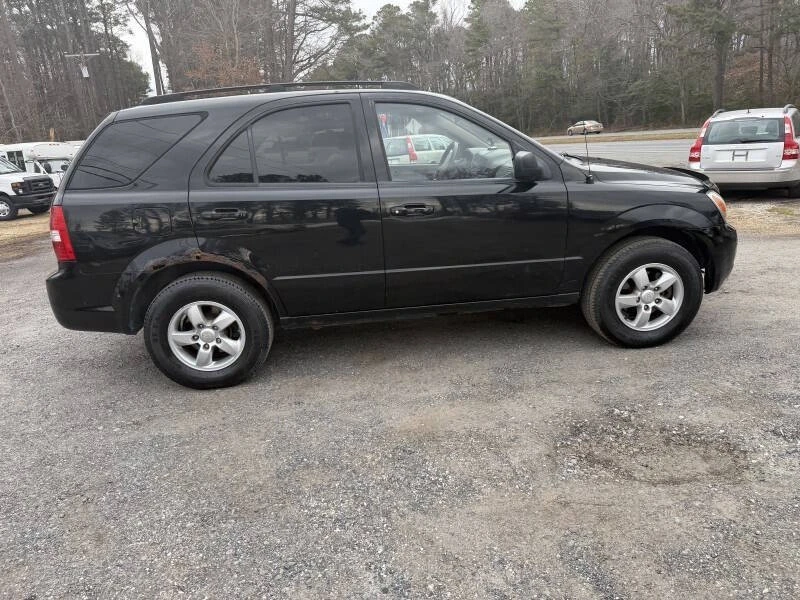 2008 Kia Sorento - Image 11 of 21
