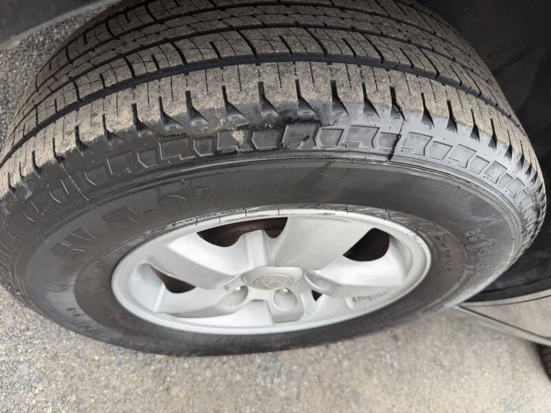 2008 Kia Sorento - Image 15 of 21