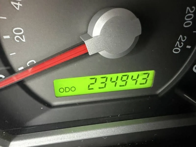 2008 Kia Sorento - Image 3 of 21