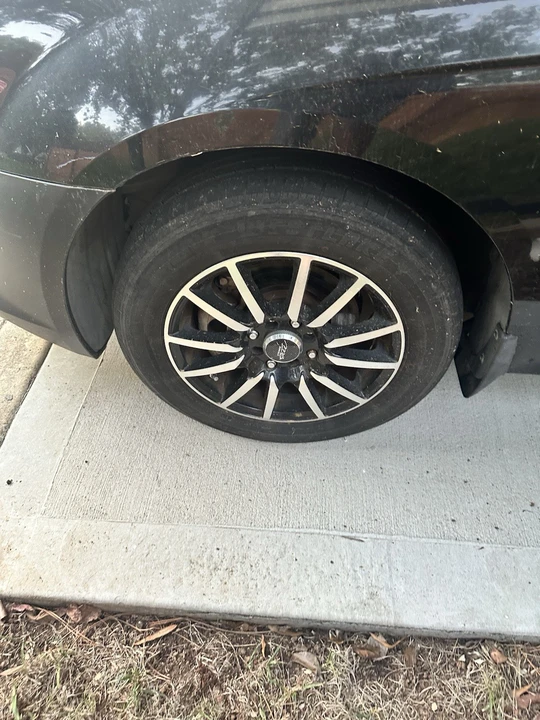 2008 Kia Spectra - Image 5 of 8