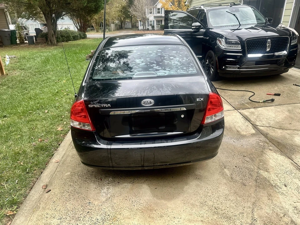 2008 Kia Spectra - Image 3 of 8