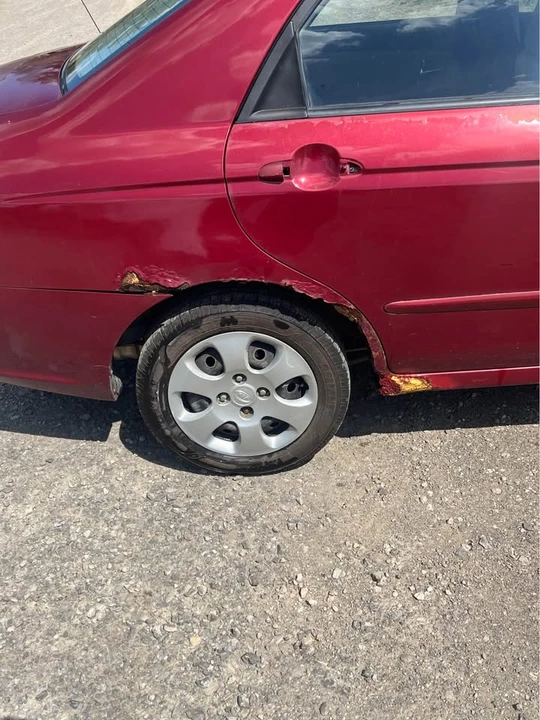 2008 Kia Spectra - Image 2 of 9