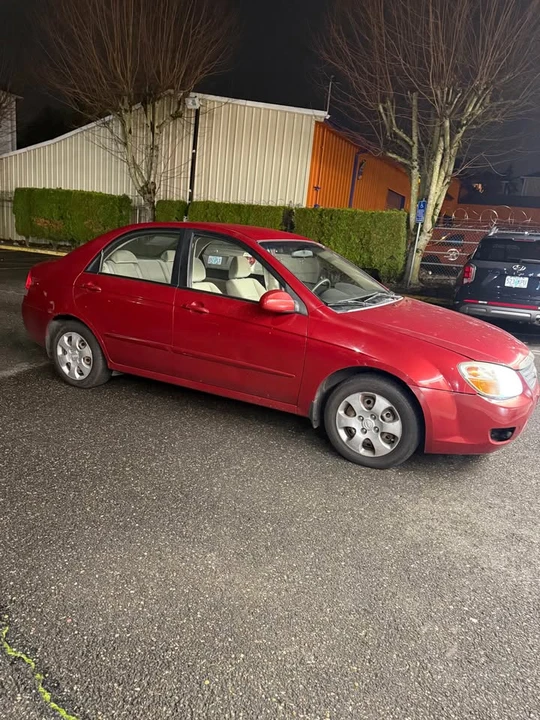 2008 Kia Spectra - Image 9 of 11