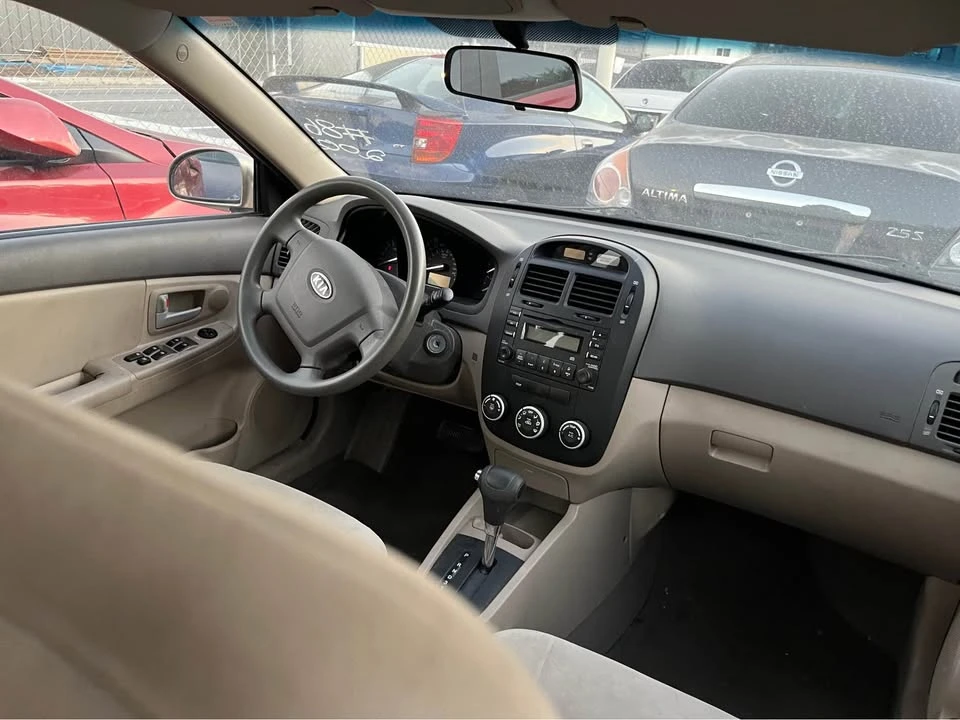 2008 Kia Spectra - Image 12 of 15