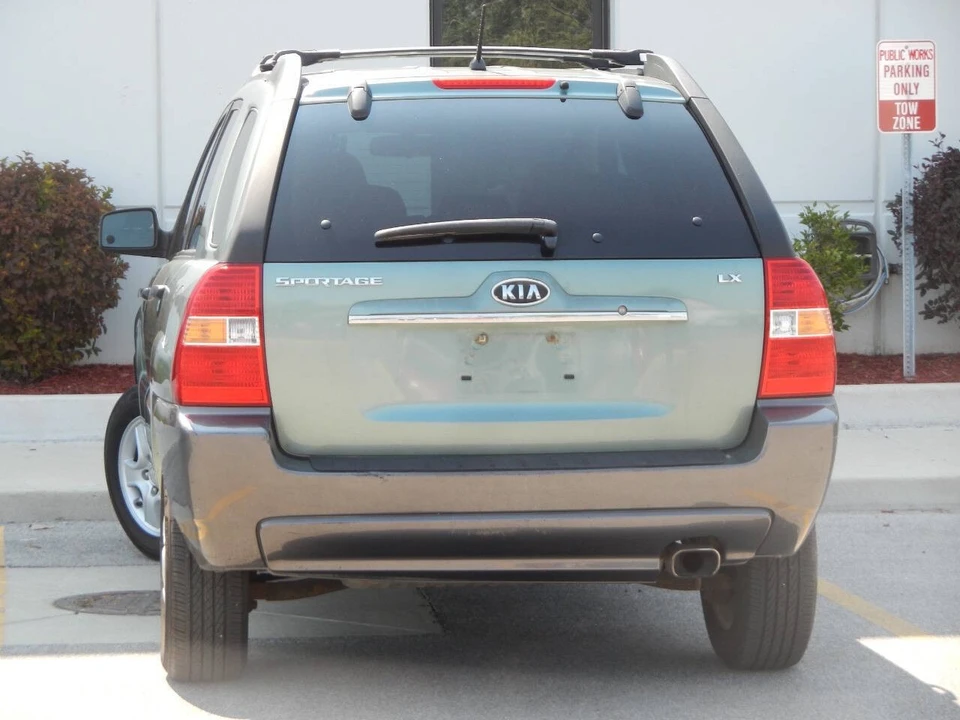 2008 Kia Sportage - Image 13 of 21
