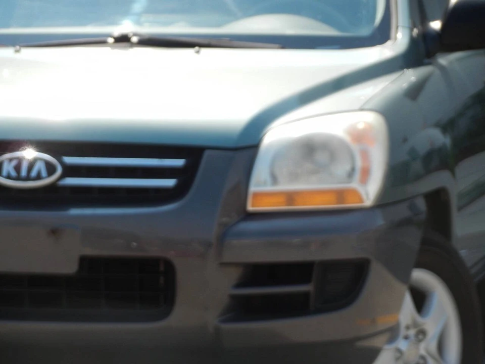 2008 Kia Sportage - Image 4 of 12